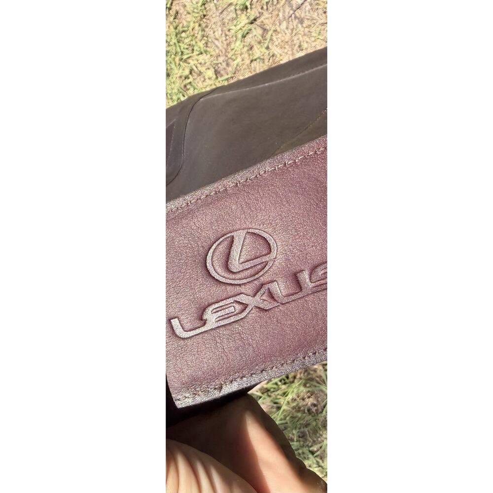 LEXUS LEATHER BAG - Picture 8 of 16